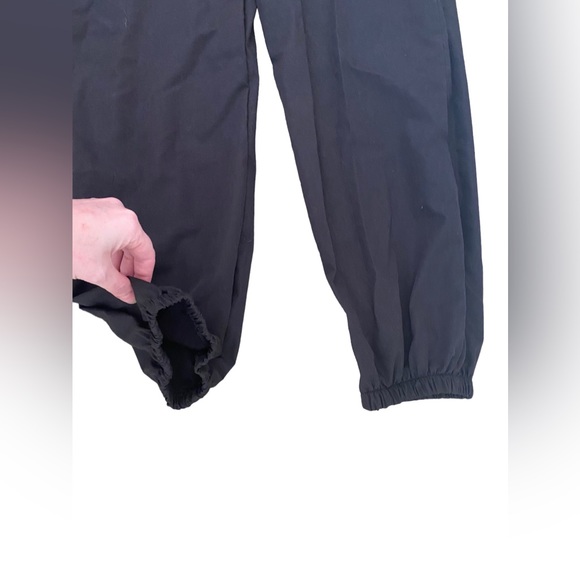 Black Pants w/ Silver Chain - Picture 5 of 6